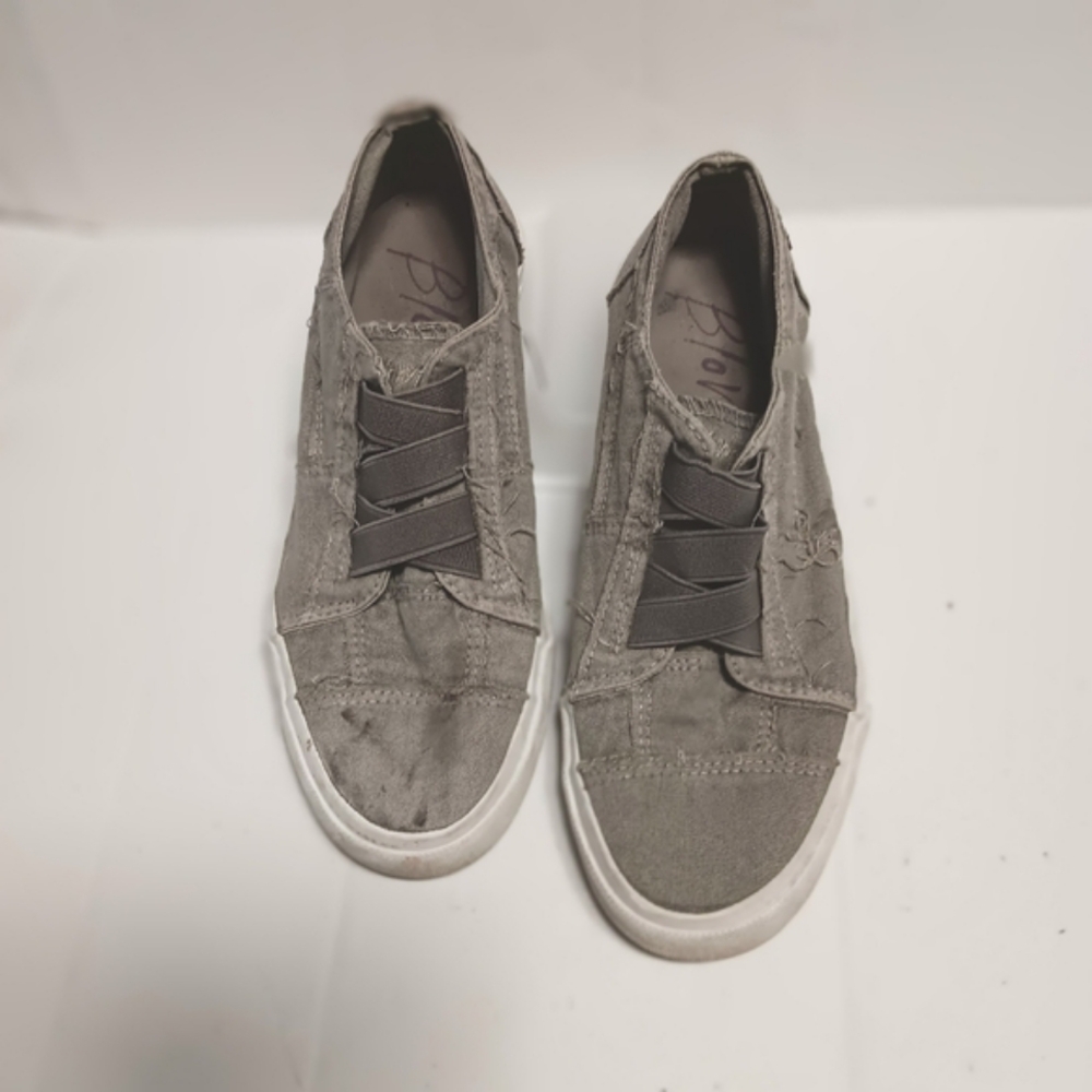 Blowfish Malibu distressed patchwork slip on olive/gray sneakers, 9